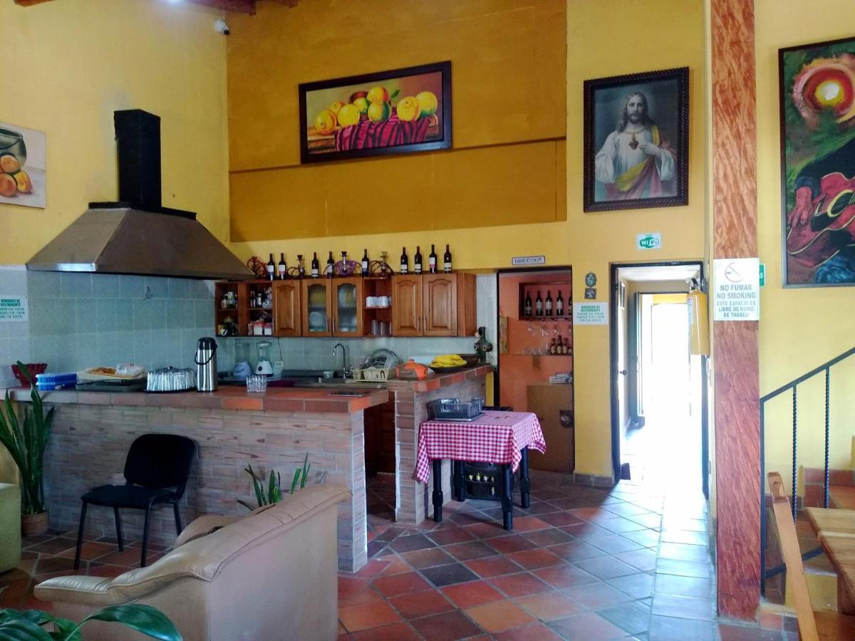 Vista Hermosa Eco Hostal Carmen de Viboral ภายนอก รูปภาพ