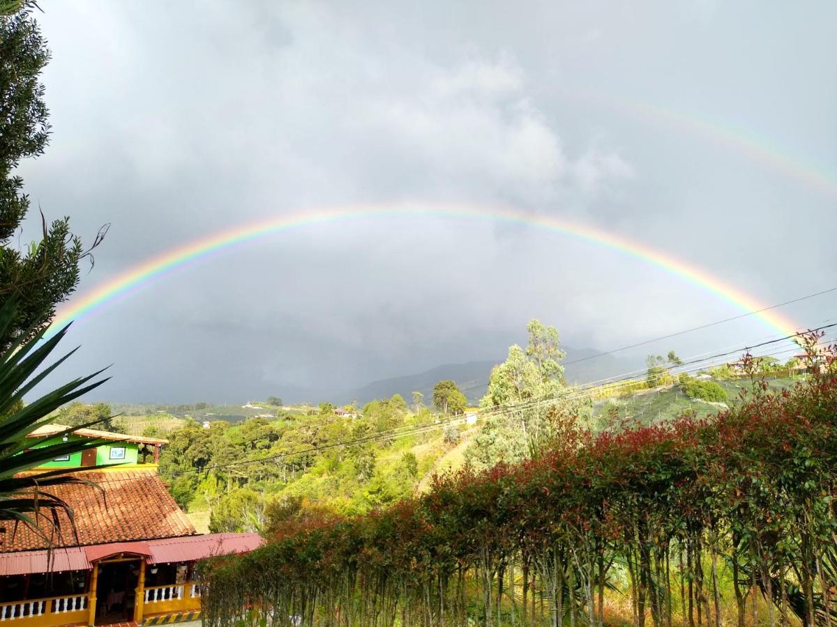 Vista Hermosa Eco Hostal Carmen de Viboral ภายนอก รูปภาพ