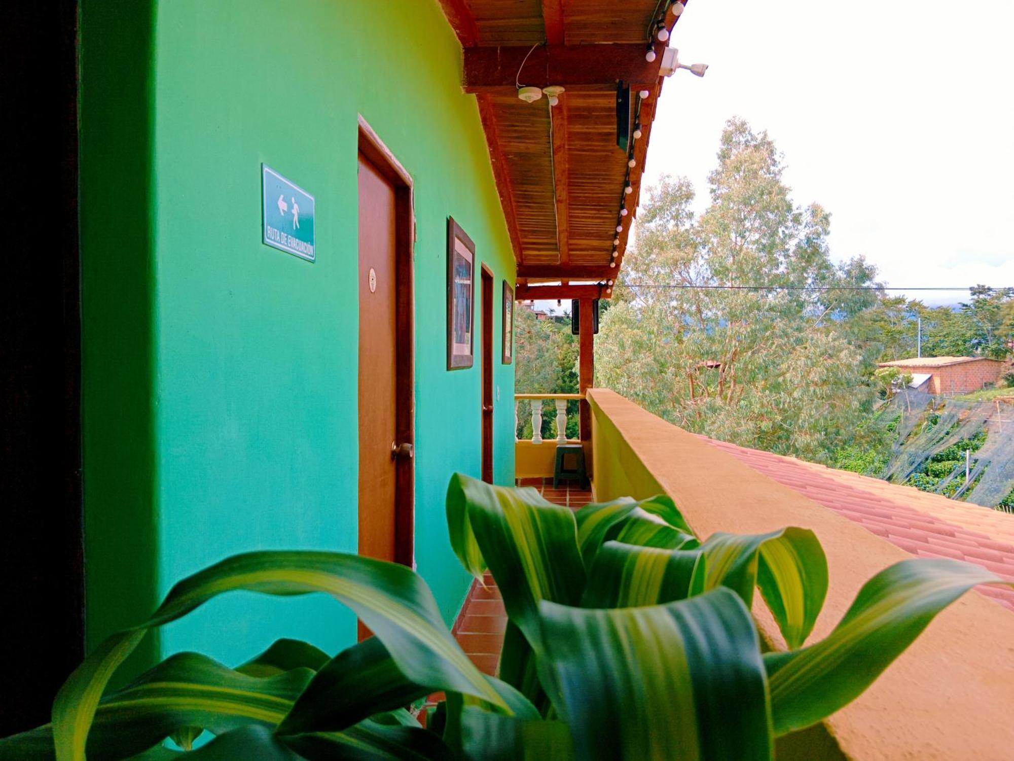 Vista Hermosa Eco Hostal Carmen de Viboral ห้อง รูปภาพ