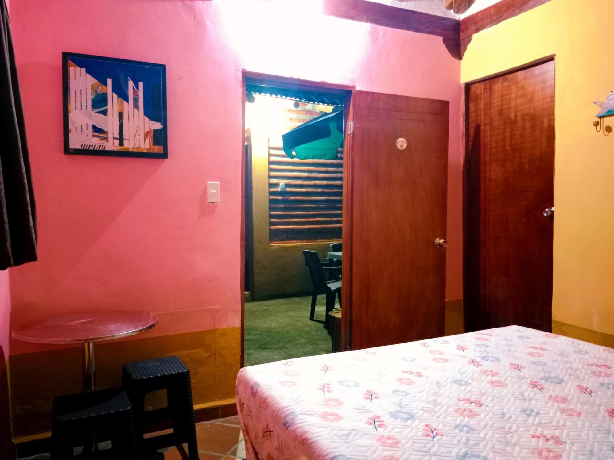 Vista Hermosa Eco Hostal Carmen de Viboral ห้อง รูปภาพ