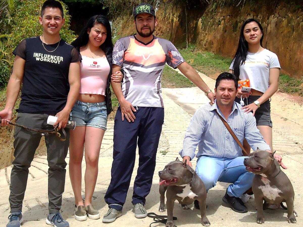 Vista Hermosa Eco Hostal Carmen de Viboral ภายนอก รูปภาพ
